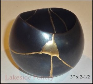 Kintsugi sake cup repaired center